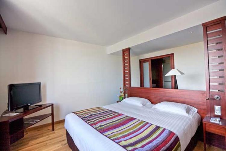 Le Mauritia Hotel Et Spa Pornic Quarto foto
